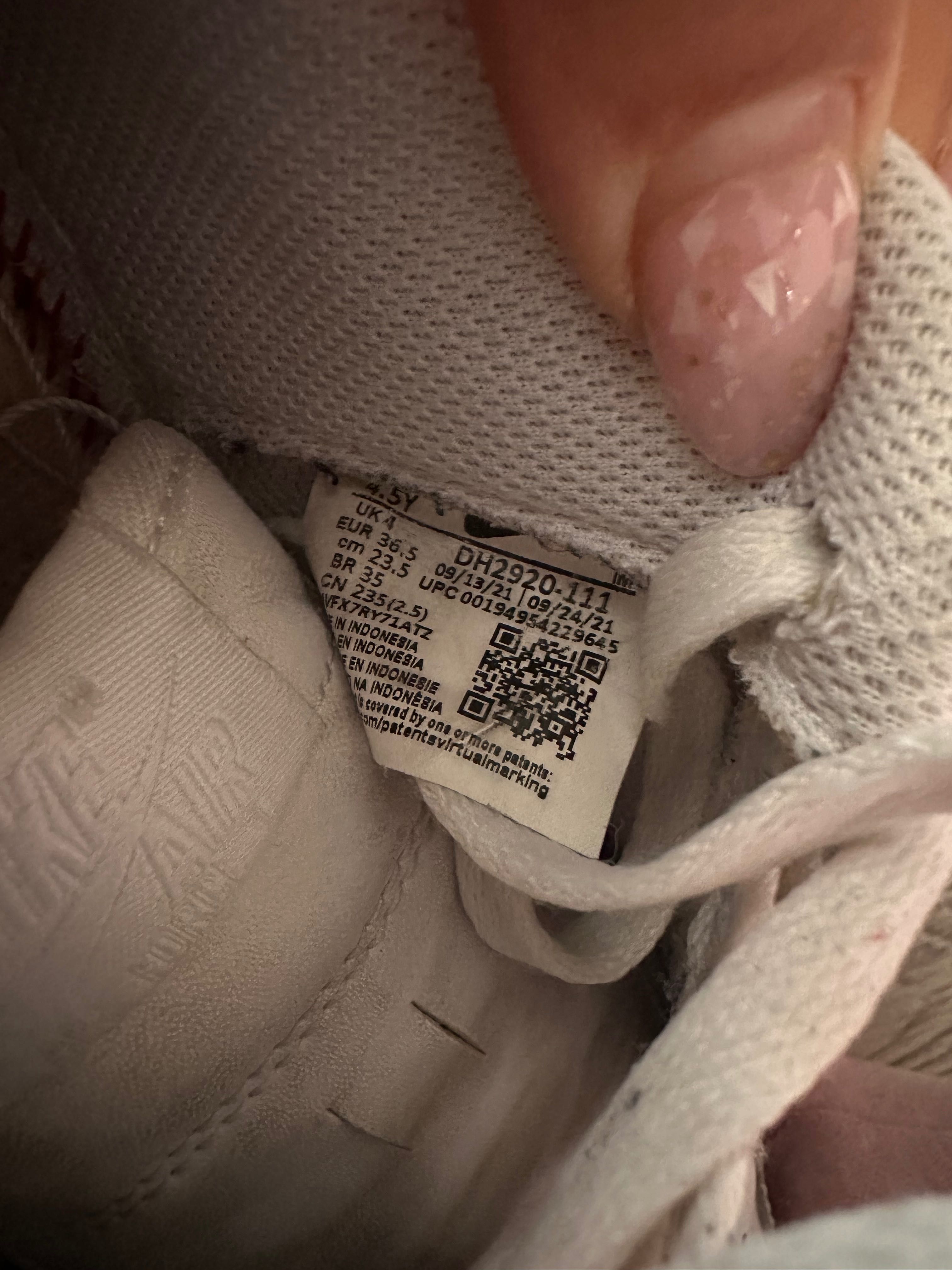 Маратонки Nike - размер 36,5