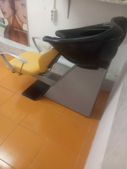 Измивна колона за коса в добро състояние 350 лв