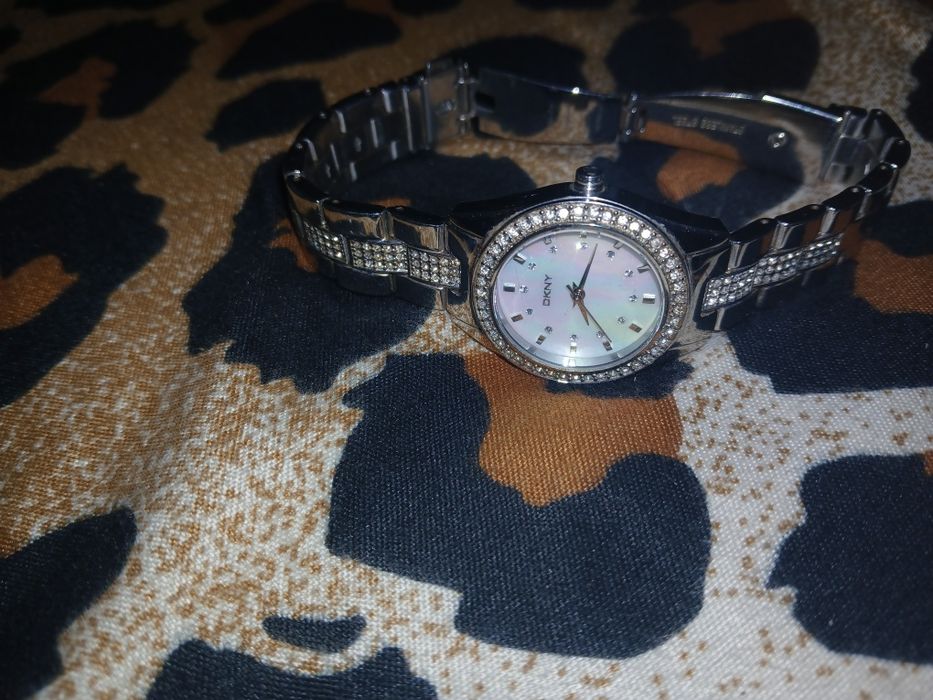 Ceas DKNY argintiu