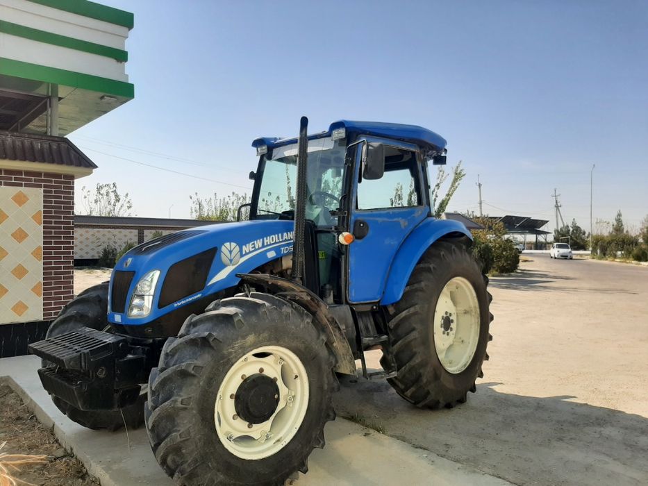 New Holland TD 5 110 traktor