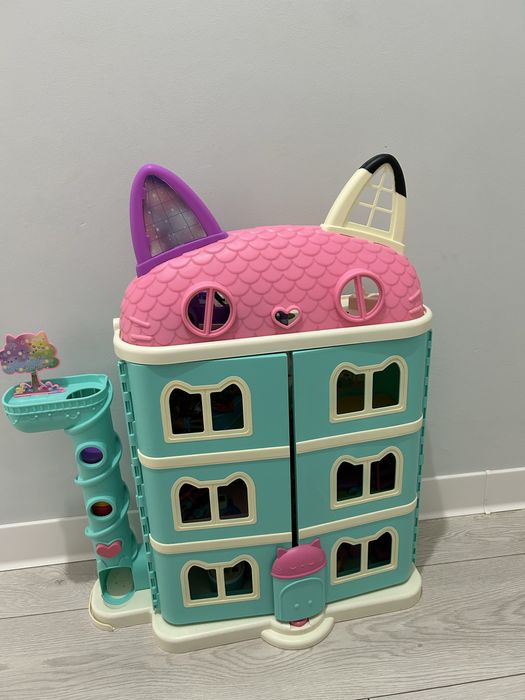 Casuta Gabby Dollhouse