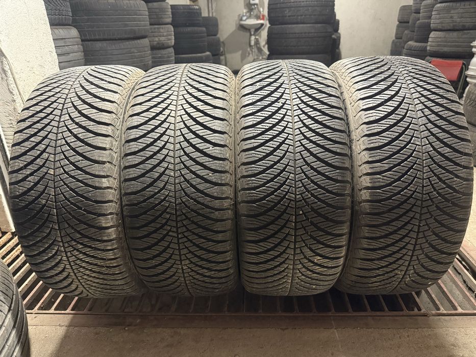 GoodYear 225/50/17