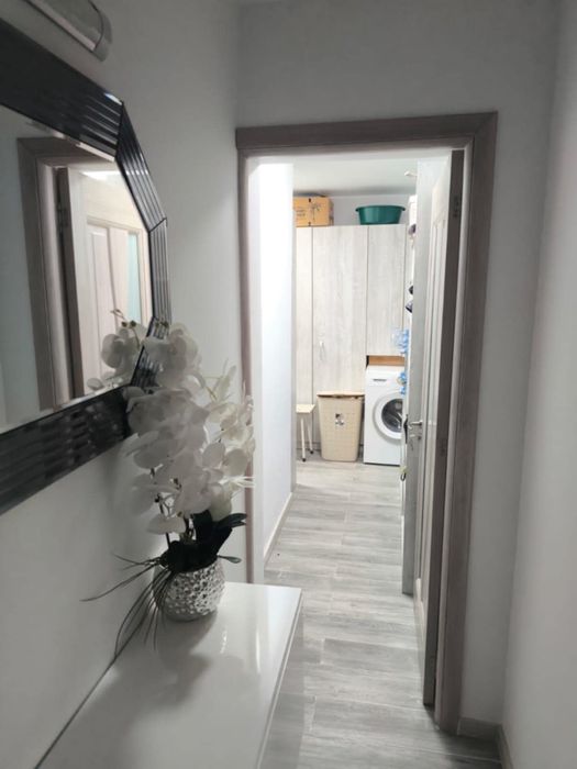 Apartament 2 camere de vanzare