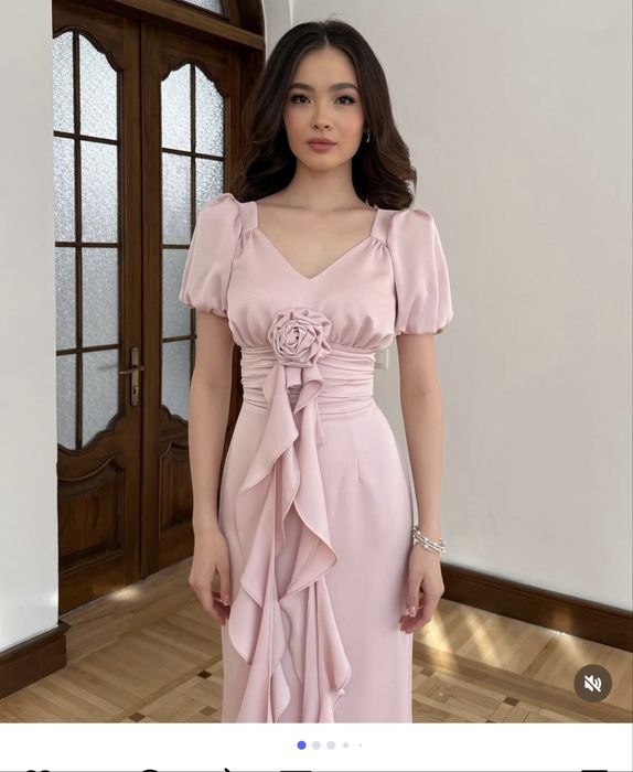 Красивое вечерние платье