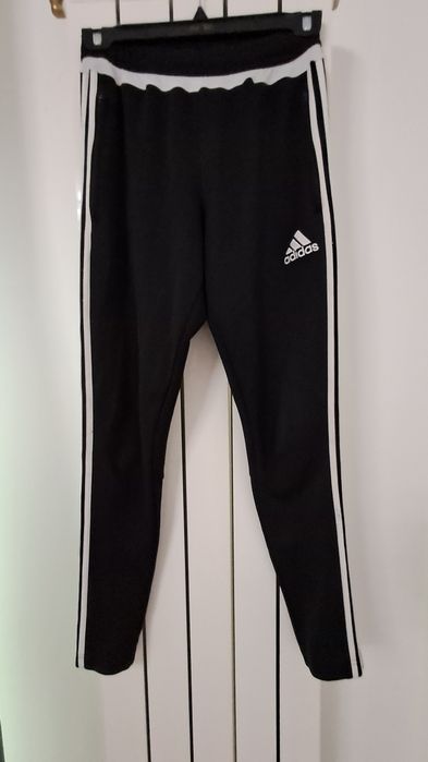 Pantaloni Adidas pentru bărbați