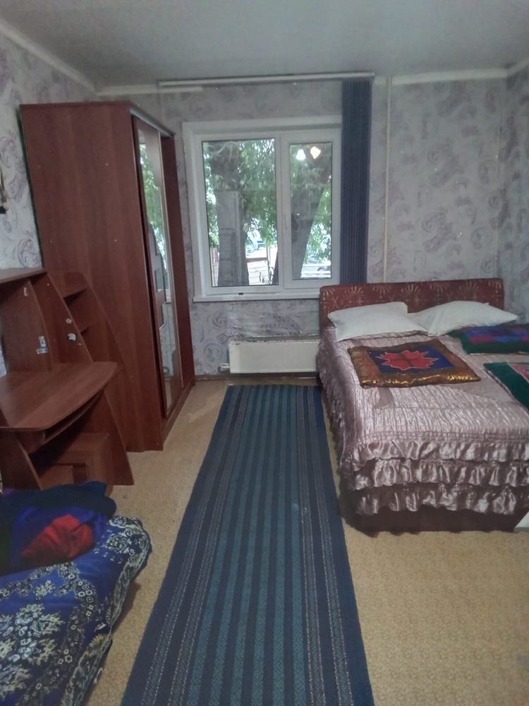Сдам комнату в центре