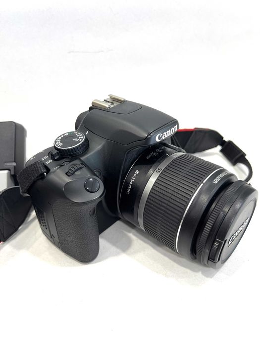 Cameră foto Canon EOS 450D!