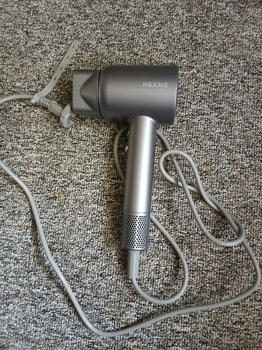 Продам новый фен nexme