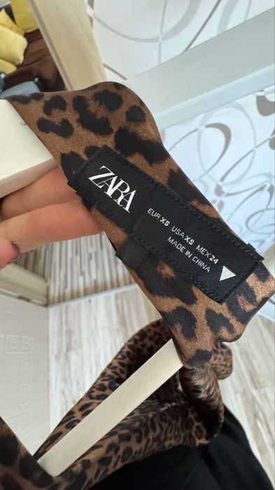 Нов halter top Zara leopard print