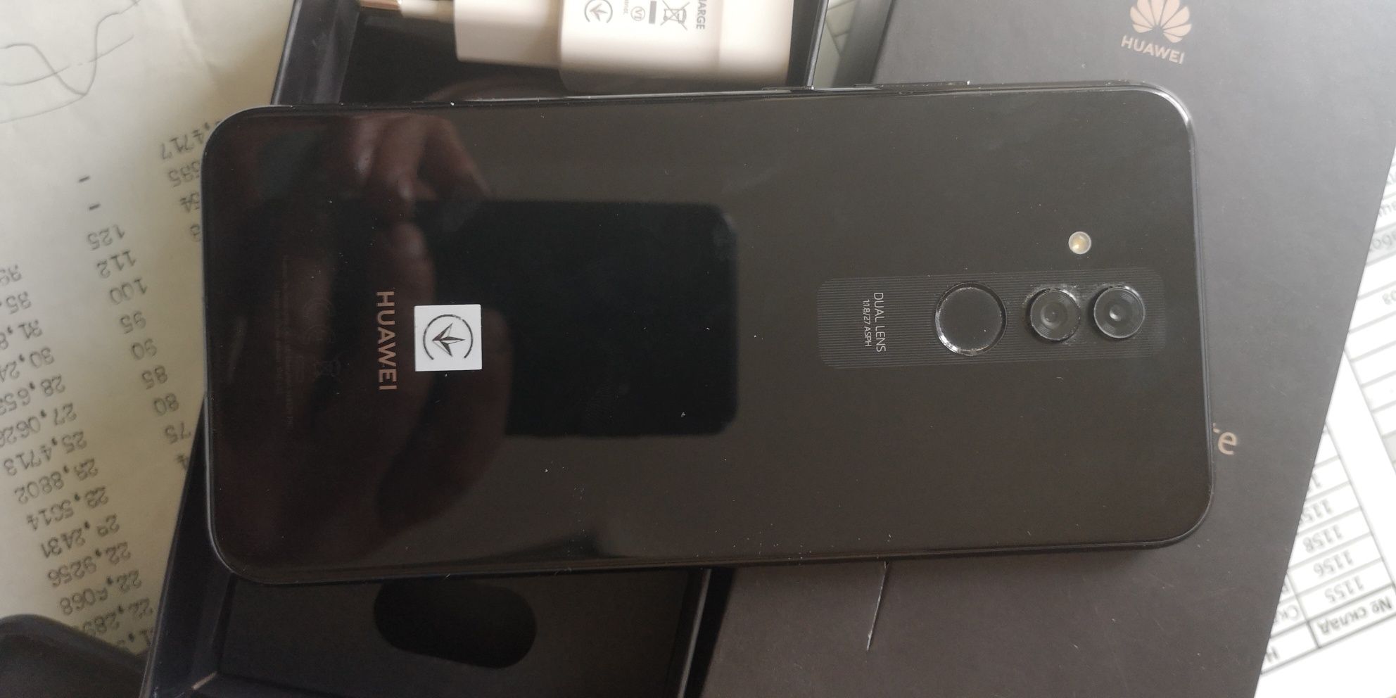 Huawei mate 20 lite