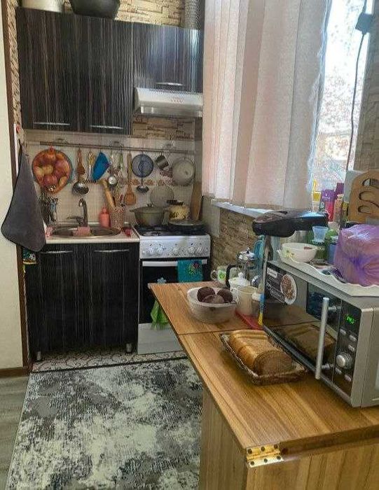 5 квартал ,Чиланзар 2-3-4, балкон 6х1,5,переделанная в 3х, Новза метро