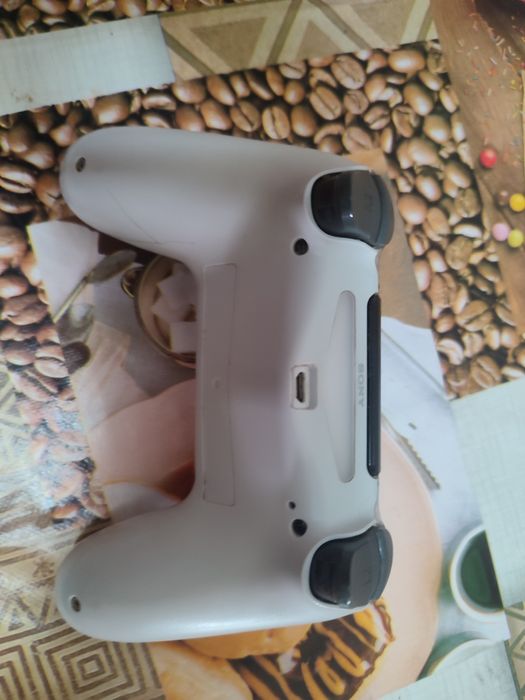 consola PS4 pro de 1T