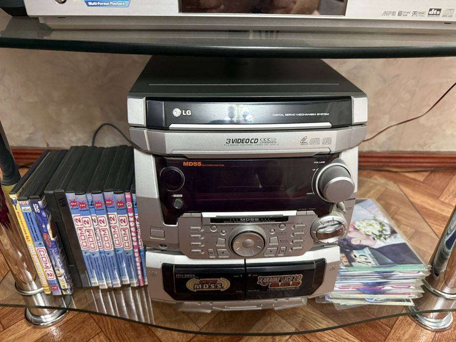 Музыкальный центр LG , DVD LG , телевизор Panasonic