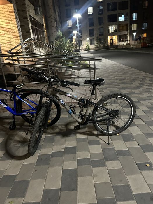 Велик двух подвес