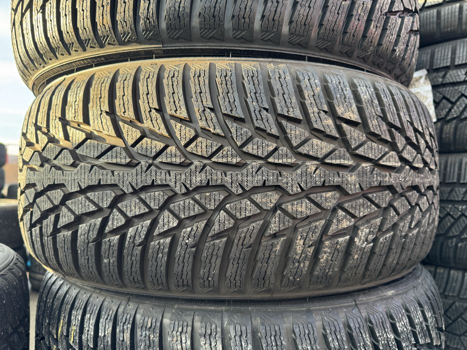 Anvelope Noi 235/50/17 Nokian
