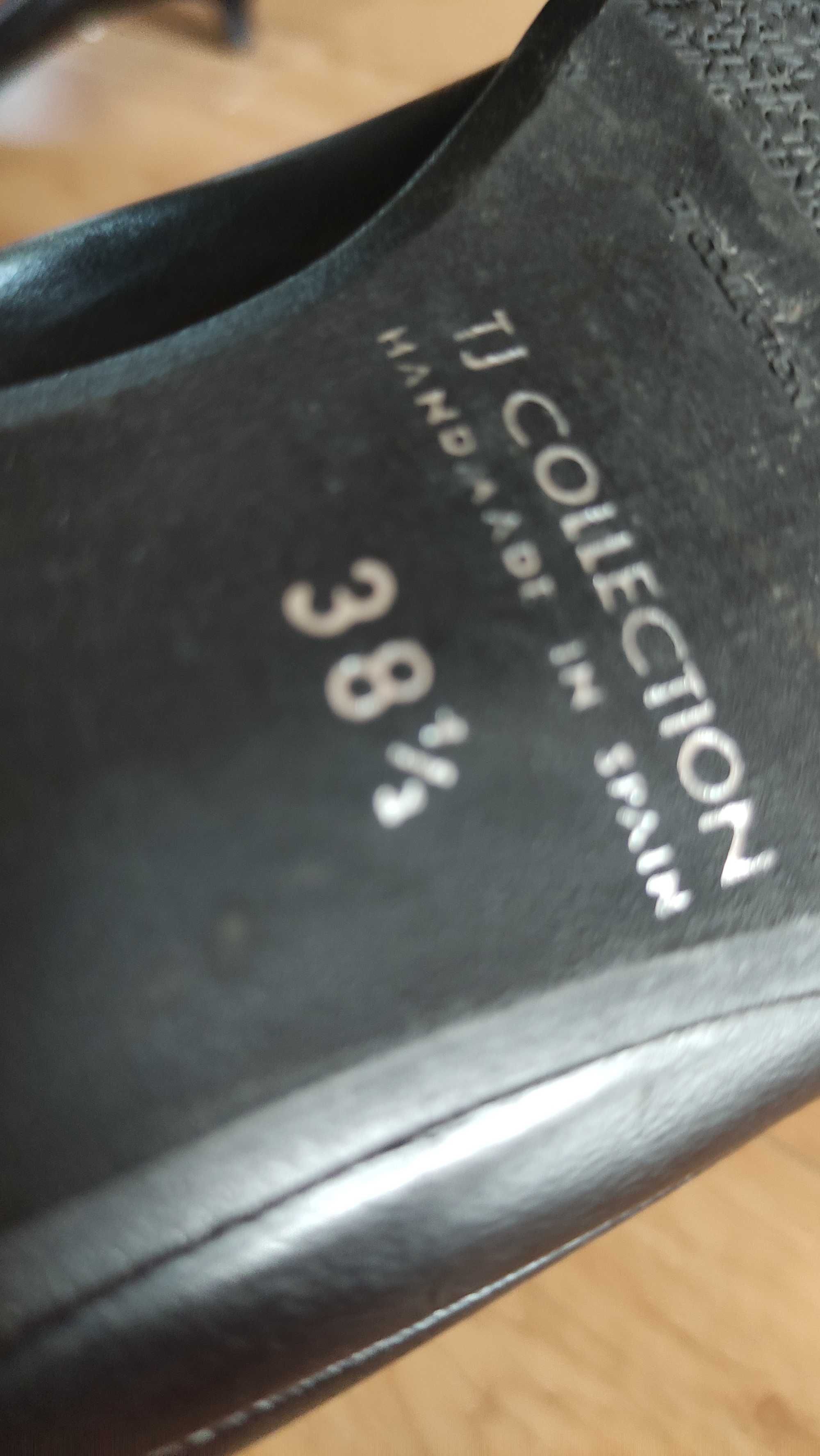 Pantofi din piele marca TJ collection, fabricati in Spania.