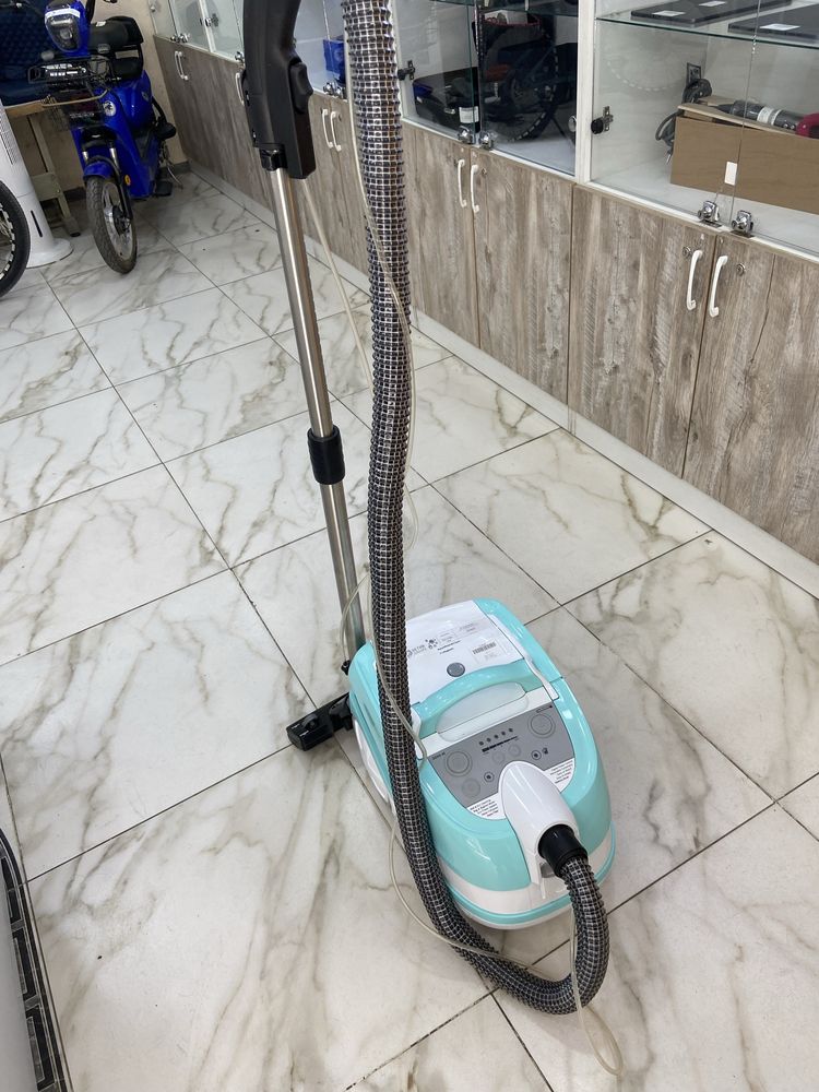 Моющий пылесос Bosch