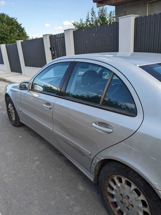 Mercedes- Benz E 240   Autoturism M1, M An 2002