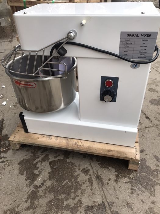 Тестомесачка 10 литра