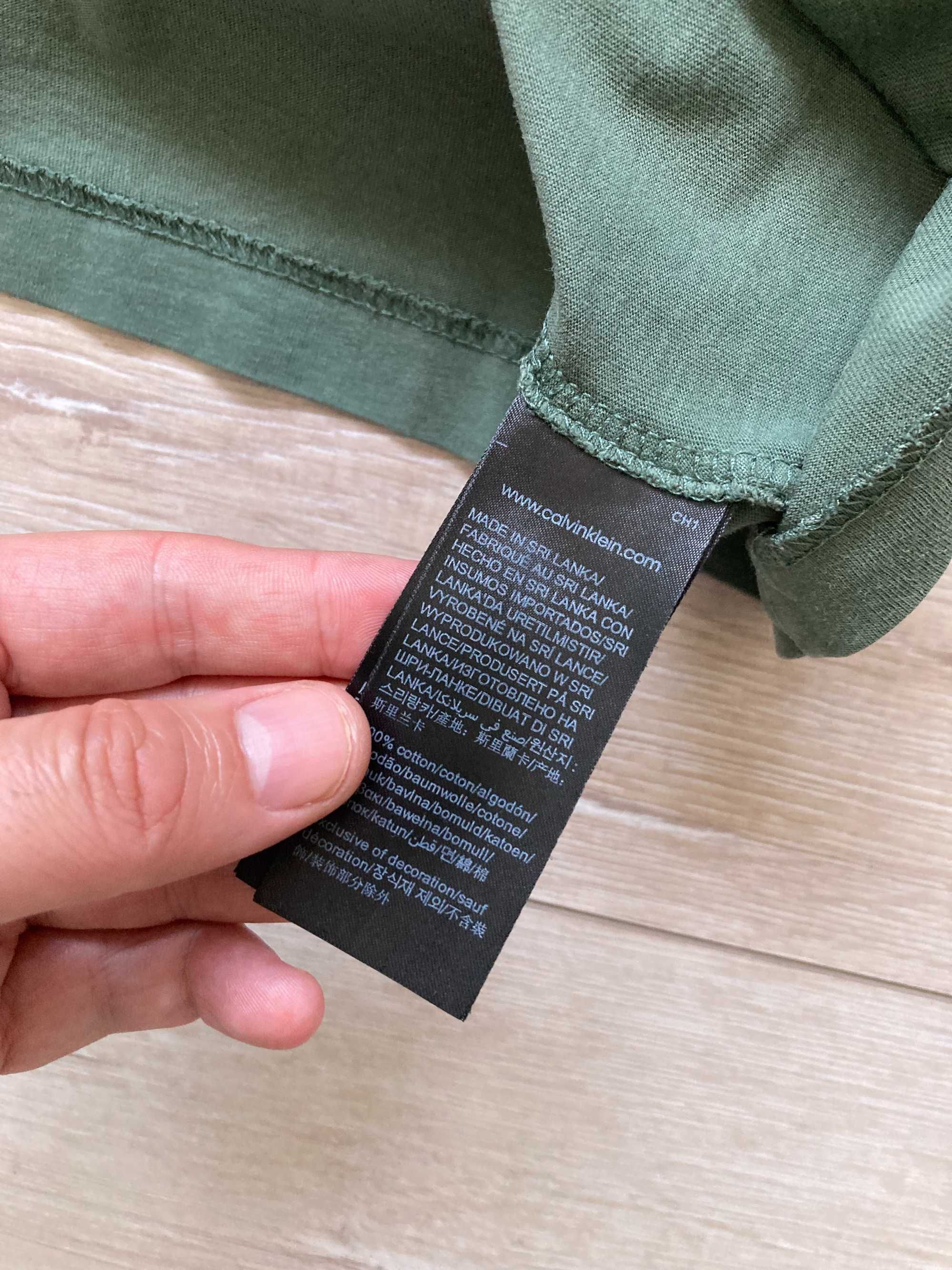 Calvin Klein мъжка тениска размер XL