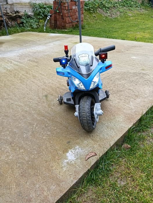Motocicleta electrica copii de poliție