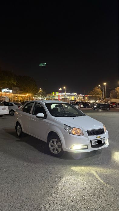 Nexia 3 Mexanika sotiladi