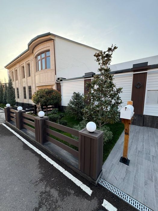 Продам евро дом Мирабадский район Транспортный институт 3,5 соток