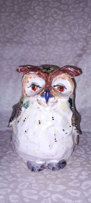 Statueta din ceramica sticla si metal