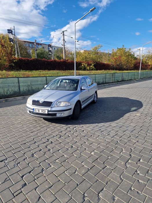 Vand Skoda  octavia  an fabricatie 2006 inmatriculata 16.benzina MPI