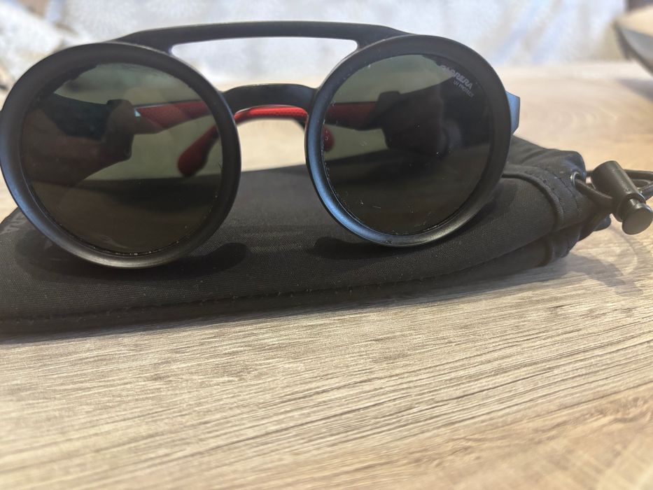 Слънчеви очила Carrera