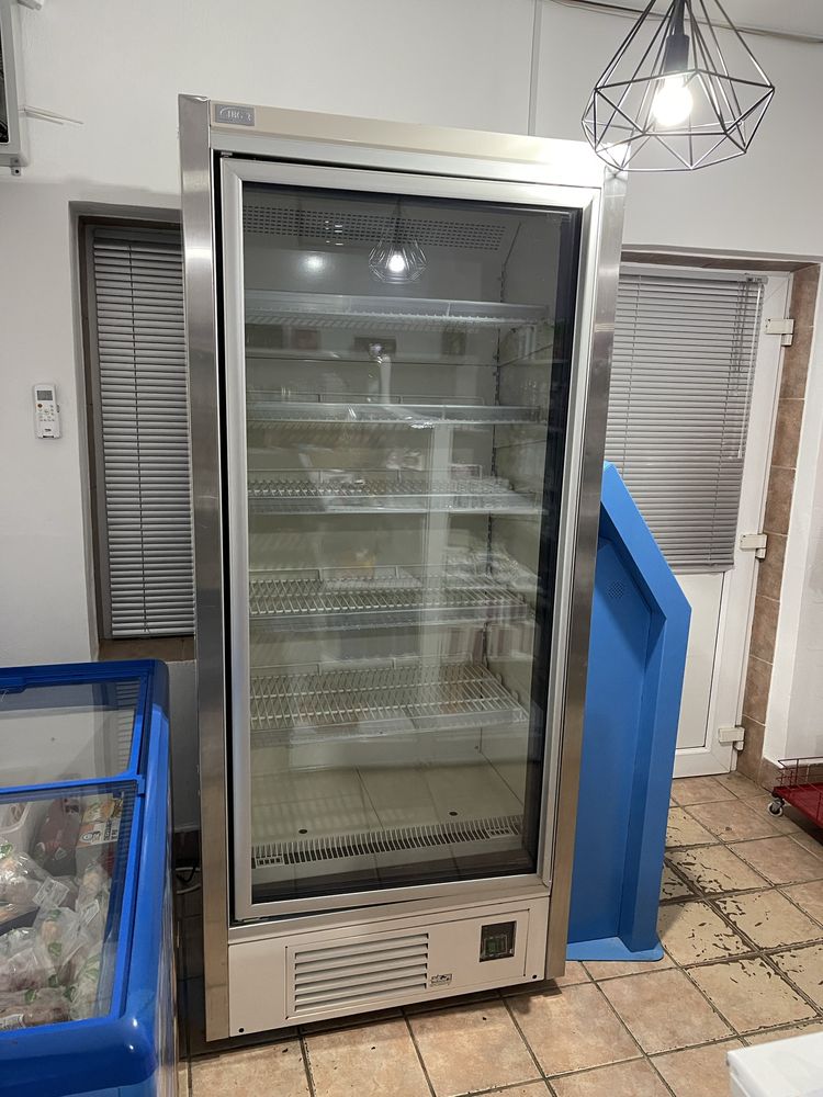 Vitrină congelare verticală