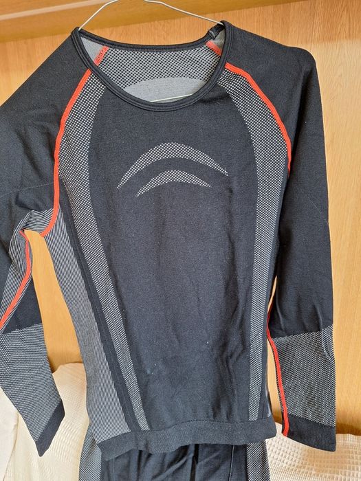 Ски бельо и чорапи 12-14 години