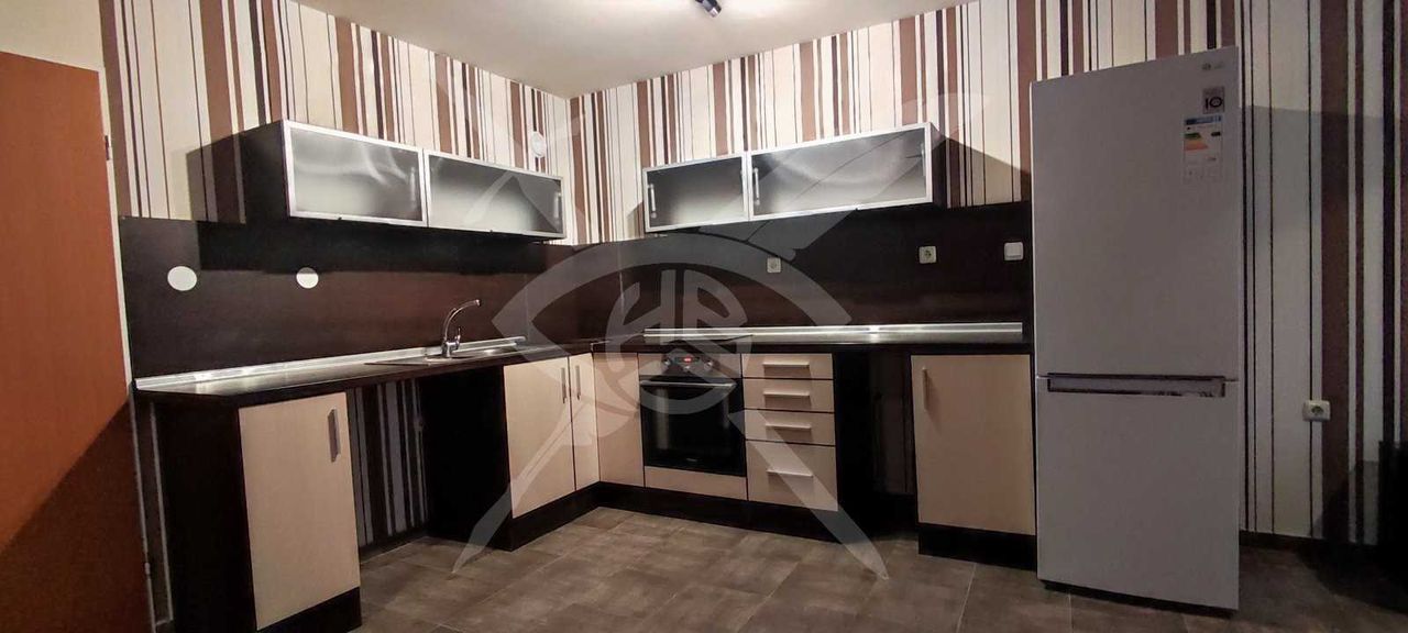 Продава се Двустаен апартамент в к.к. Слънчев бряг - 83 кв.м за 1446 €/кв.м - Снимка #2