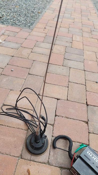 Statie radio CB Storm Discovery cu Antena