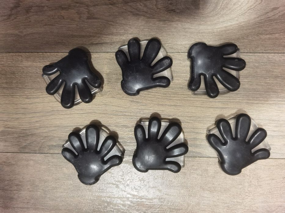 Protecții colțuri masă mobilă pentru copii toate 6 la 30 lei