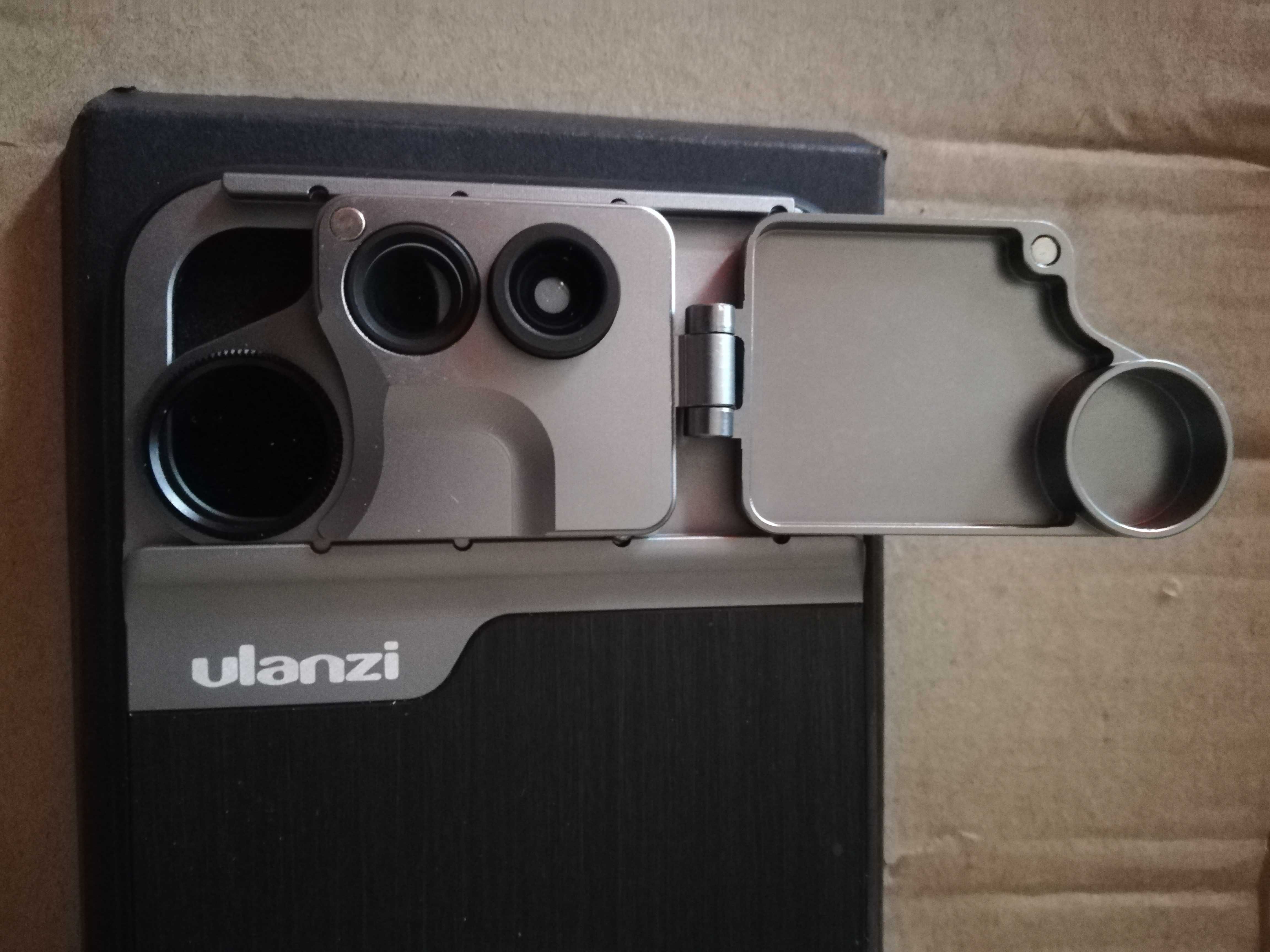 Husa cu lentile camera foto pt. IPhone 11, model Ulanzi U-Lens