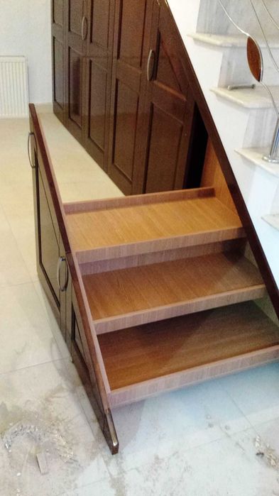 Producător - Scara interioara Lemn MASIV, scari, trepte, placare