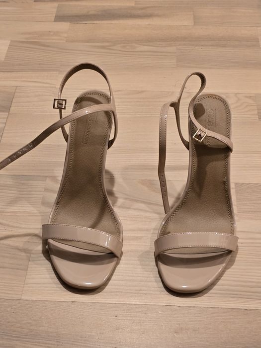 Sandale nude Wide Fit Nr.43