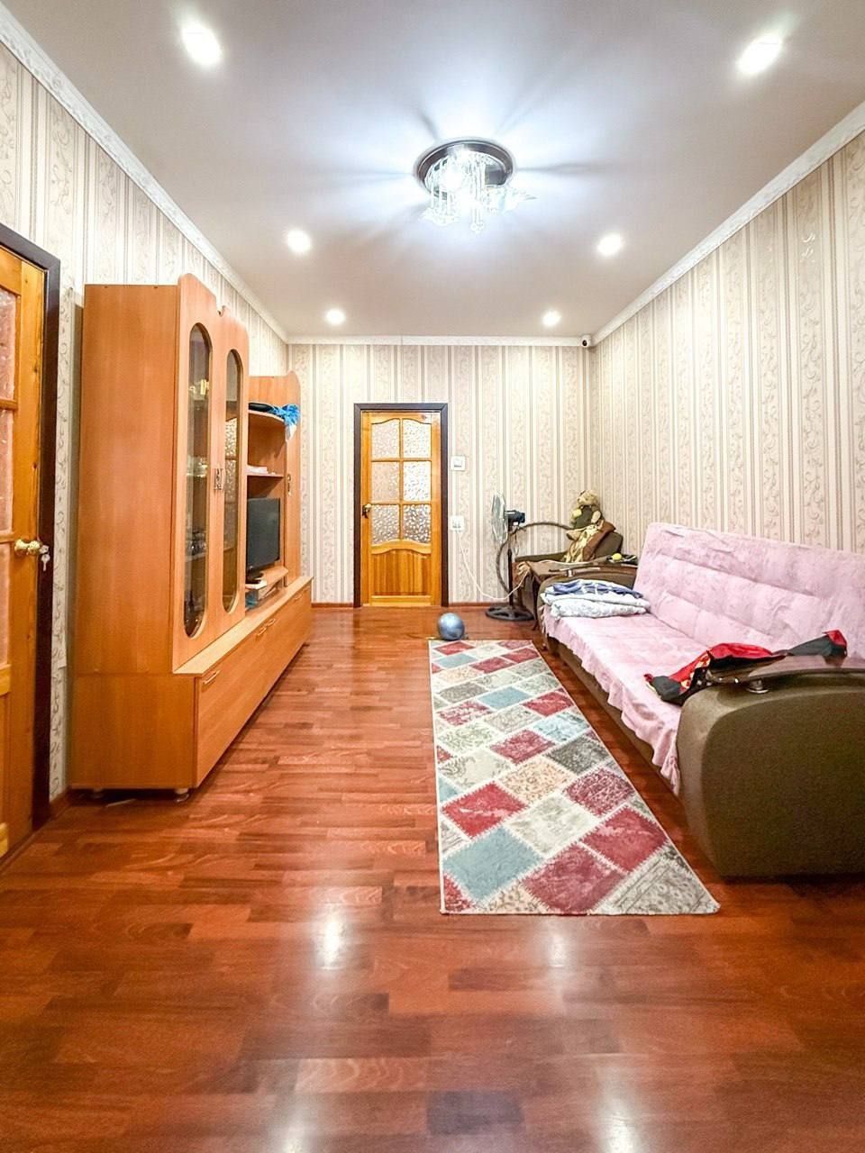 Продам 2 ком Ялангач Ширин базар