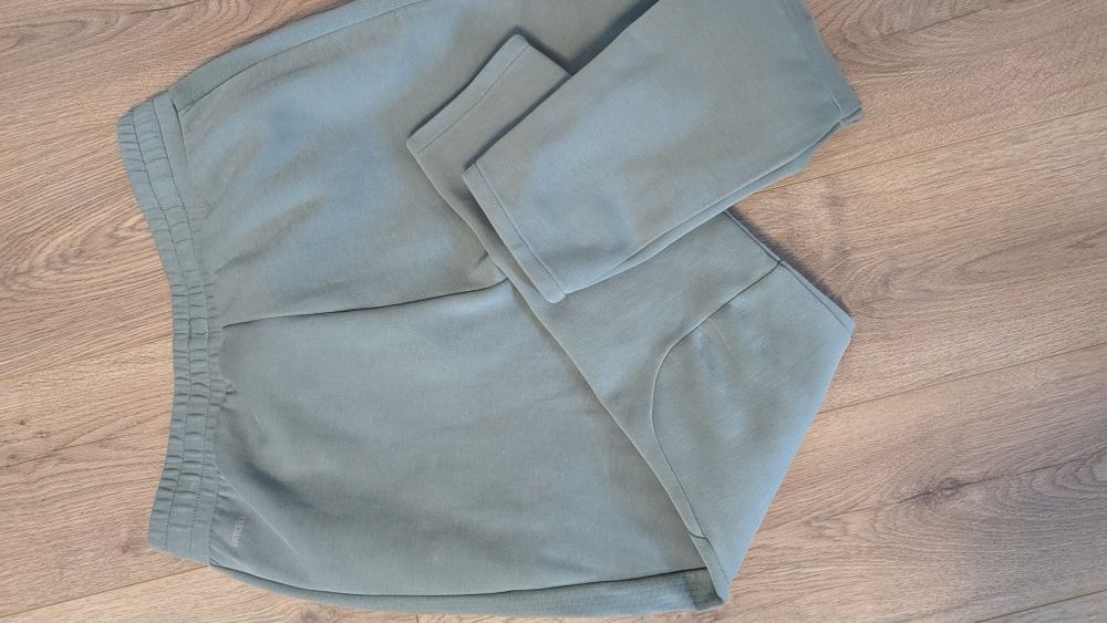 Мъжко долнище PUMA EVOSTRIPE Pants