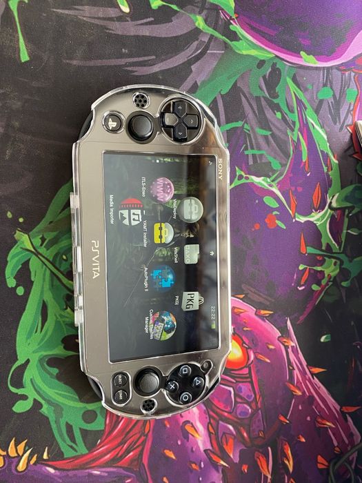 PS Vita Modat + Carcasă