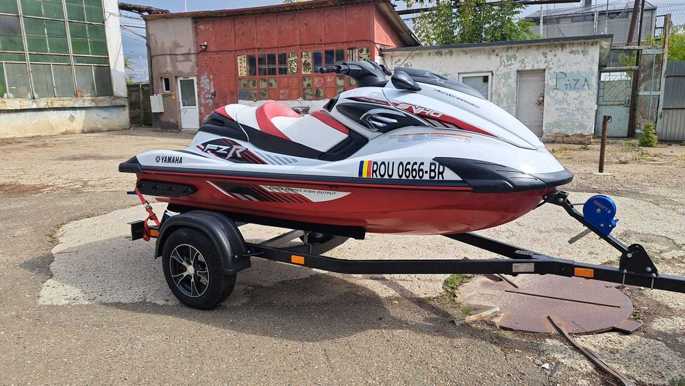 Skijet Yamaha FZR - 2015 - 250 CP +