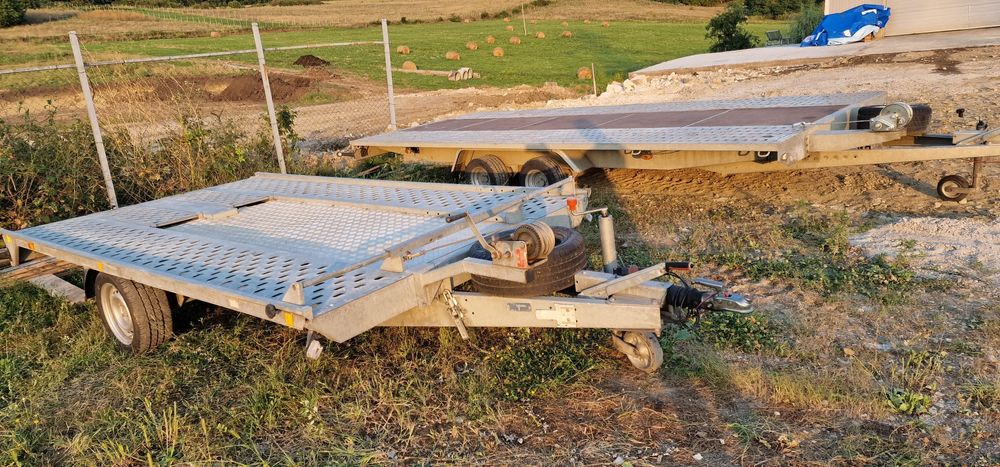 Inchiriez trailere platforme remorci trailer de inchiriat