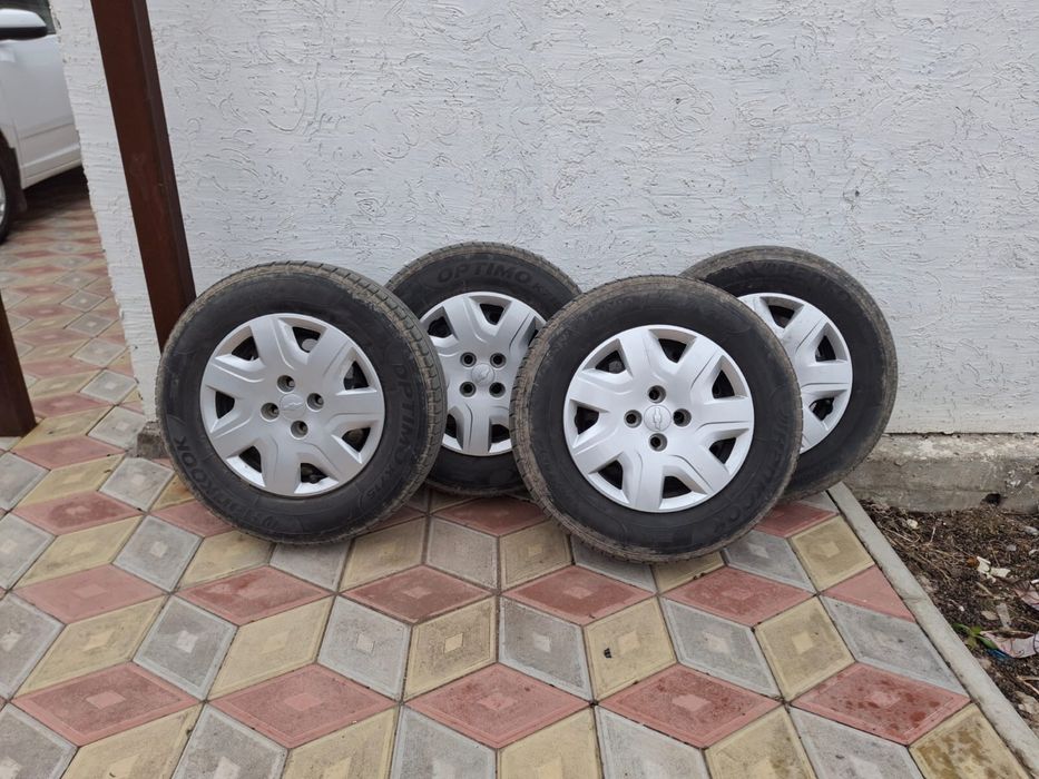 Продам комплект на Кобальт