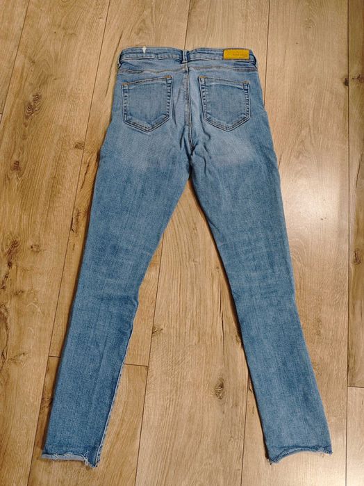 Сини дънки за момиче