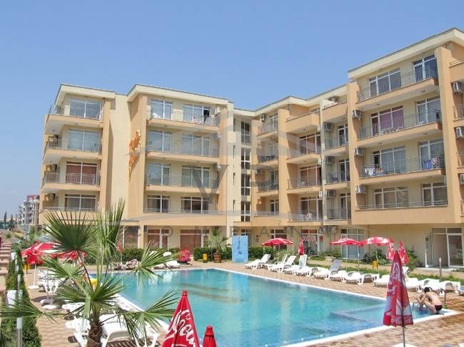 Продава се Тристаен апартамент в к.к. Слънчев бряг - 82 кв.м за 885 €/кв.м - Снимка #14