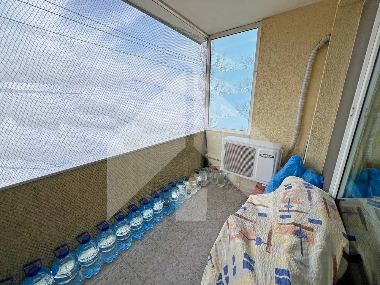 Продава се Двустаен апартамент в Нови пазар - 60 кв.м за 1233 €/кв.м - Снимка #13