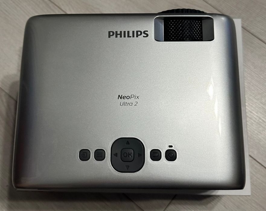 Proiector Philips Neopix Ultra 2