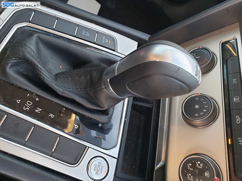 Nuca cu Manson Piele Maneta Schimbator Viteze Cutie Automata DSG Volkswagen Passat B8 2014 - 2023 [C3953]