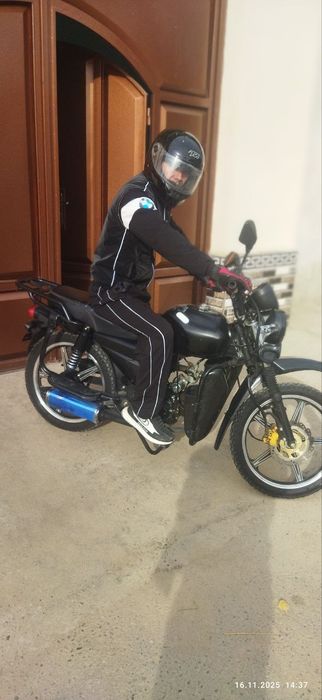 Альфа турист мопед